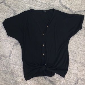 Medium size cotton front tie shirt